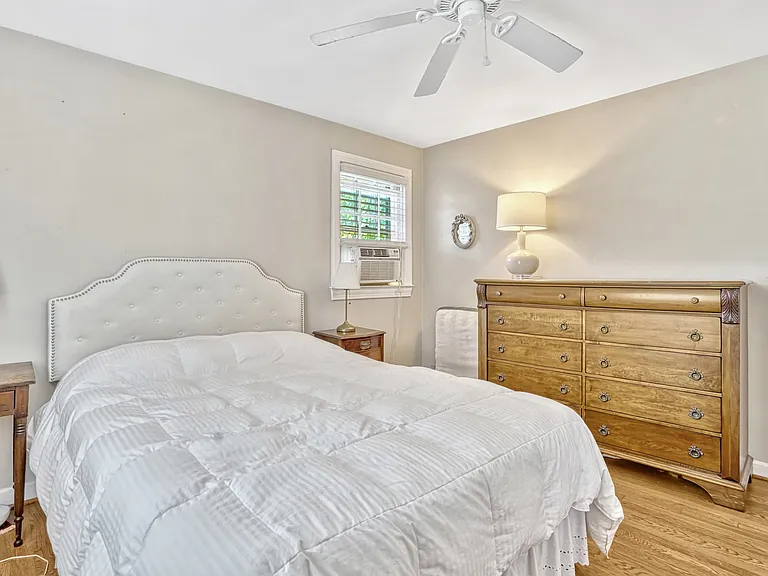 416 S Abingdon St — Photo 16