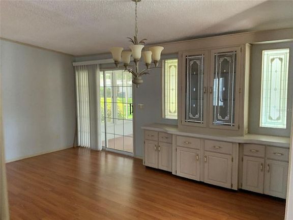 3rd image of 3016 Wekiva Rd
