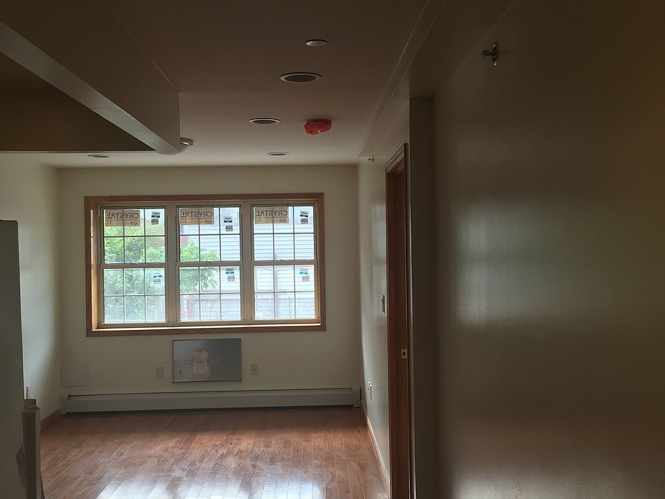 1st image of 116 Bay 43rd St #1FL