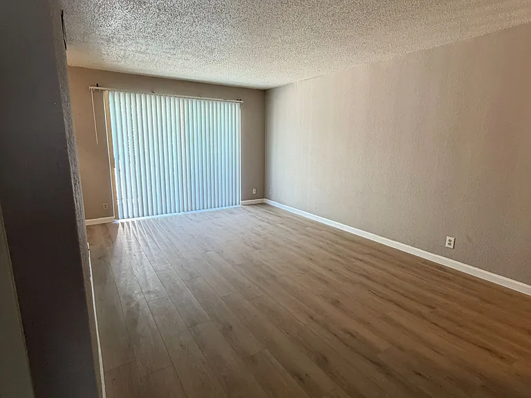 2600 Penny Ln #204 — Photo 3