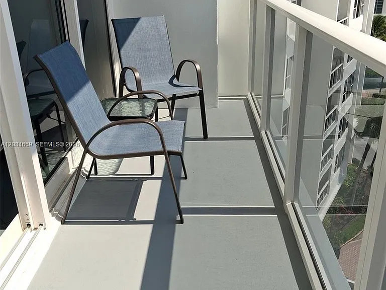 3505 S Ocean Dr #704 — Photo 5