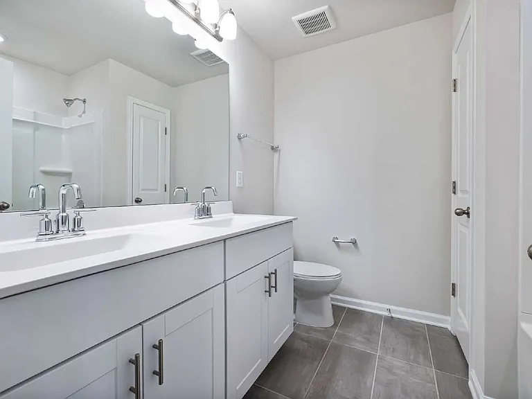 1102 Depot Dr — Photo 10