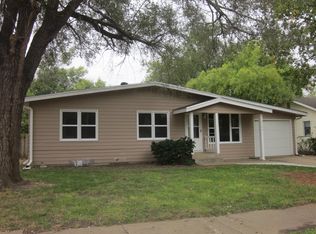 2140 Wesley St, Salina, KS 67401