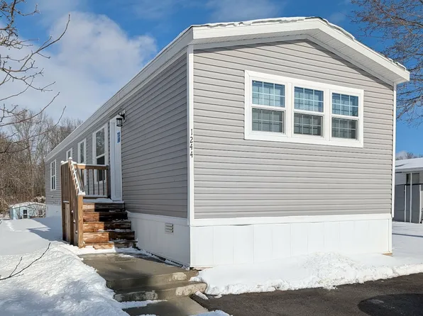 1244 Scarlet Oak West 274, Jackson, MI 49201