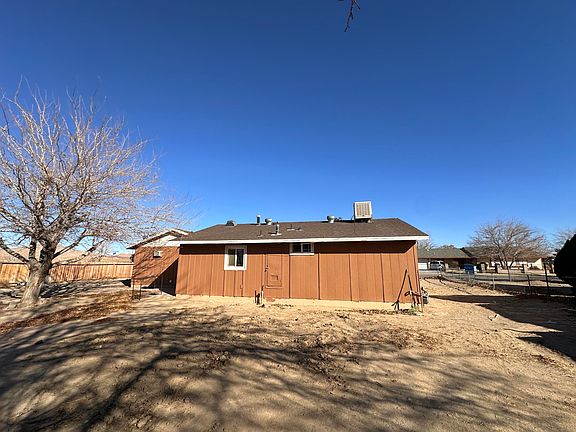 4th image of 41123 171st St E