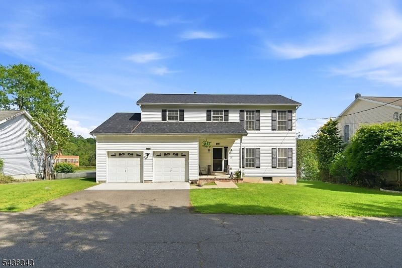 1st image of 1436 Pleasant Valley Way