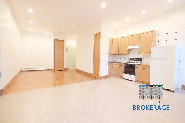 Rented by SBJ Brokerage, LLC | media 19