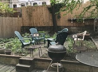 310 E 93rd St APT 1W, New York, NY 10128