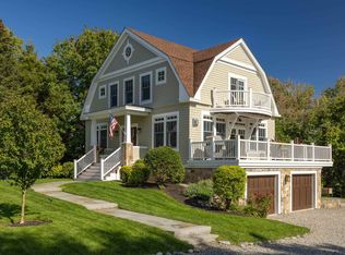 4 Boulters Cv, North Hampton, NH 03862