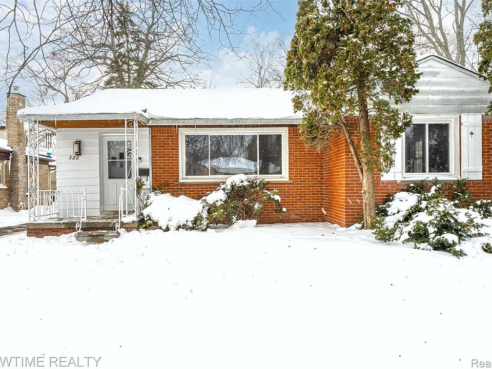 1st image of 320 Pioneer Dr