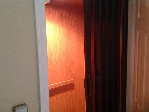 3rd image of 2709 Washington Ave
