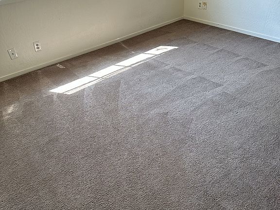 2nd image of 220C Silver Leaf Dr