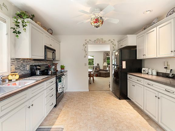 2nd image of 56 Garden Lane