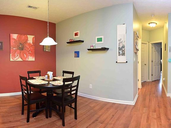 4th image of 6566 Reserve Dr