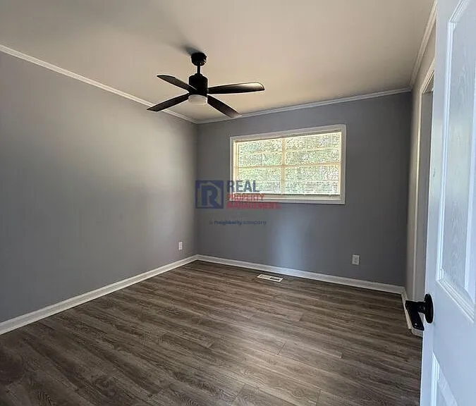 2909 Skyline Dr — Photo 6
