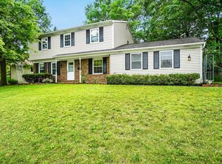 99 Millfield Ave, Westerville, OH 43081