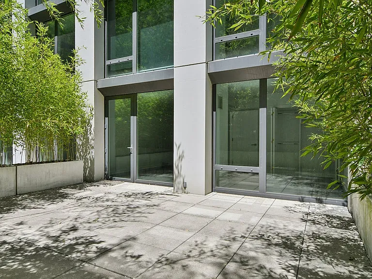 400 W 113th St #104 — Photo 10