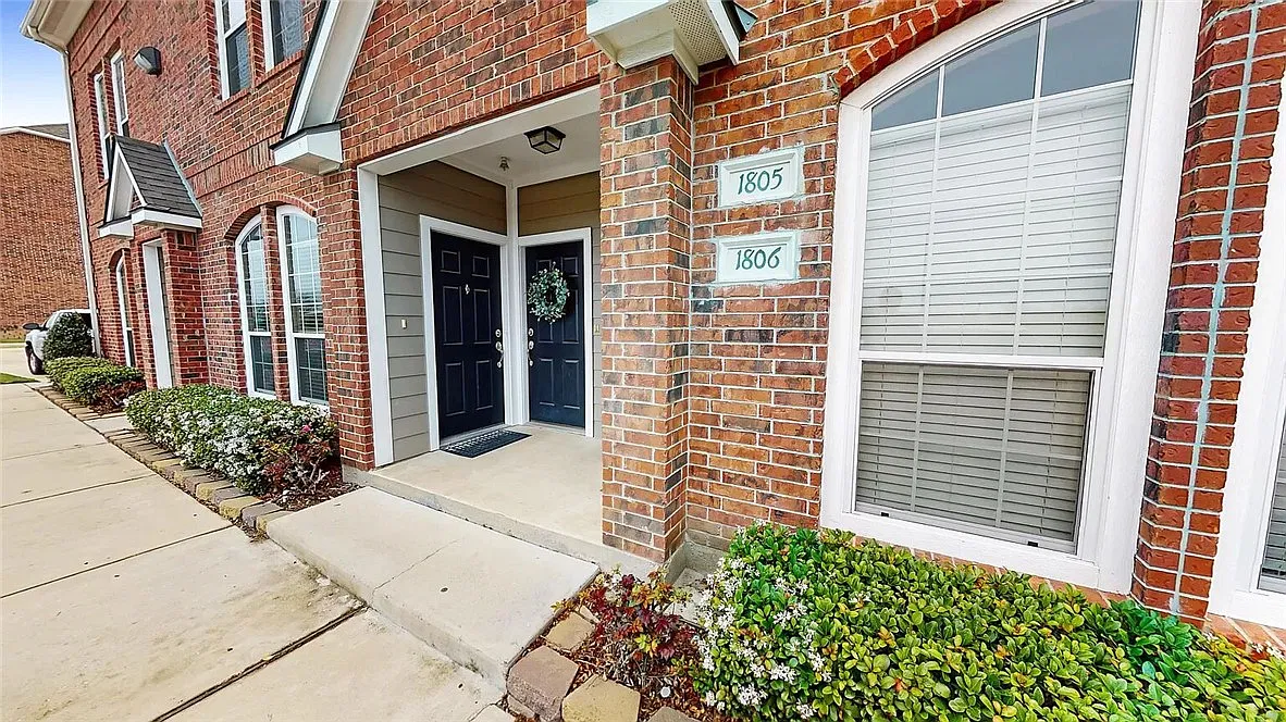 1 bed, 611 sqft, $1,100 — Photo 1