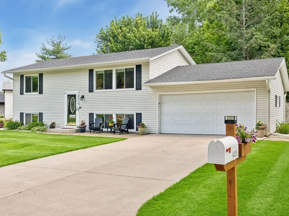14015 39th Ave N, Plymouth, MN 55447