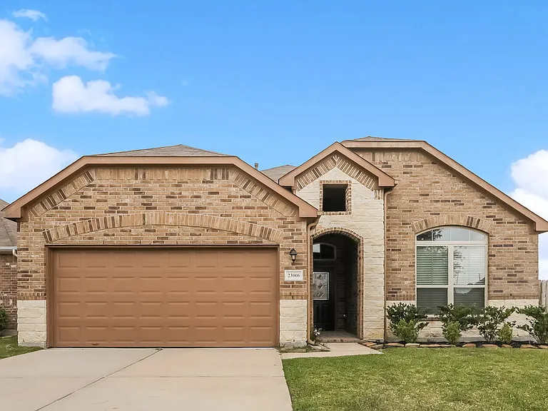 23006 Silver Linden Ct — Photo 1
