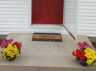 215 McMichael Rd, Carnegie, PA 15106