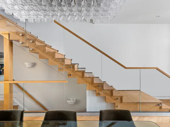 26 West 95th Street image 2 of 17