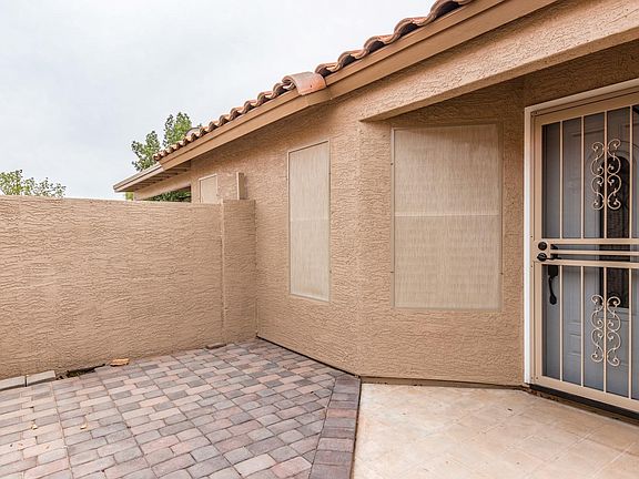 4th image of 2461 S Karen Dr
