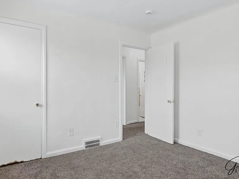 9409 Balfour Rd — Photo 17
