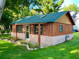 2232 N Birchwood Access Rd, Cheboygan, MI 49721