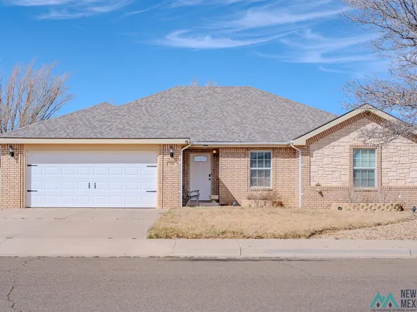 700 Almond Tree Ln, Clovis, NM 88101