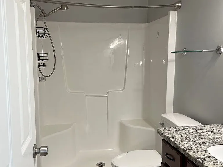 411 Cornus Ave — Photo 10
