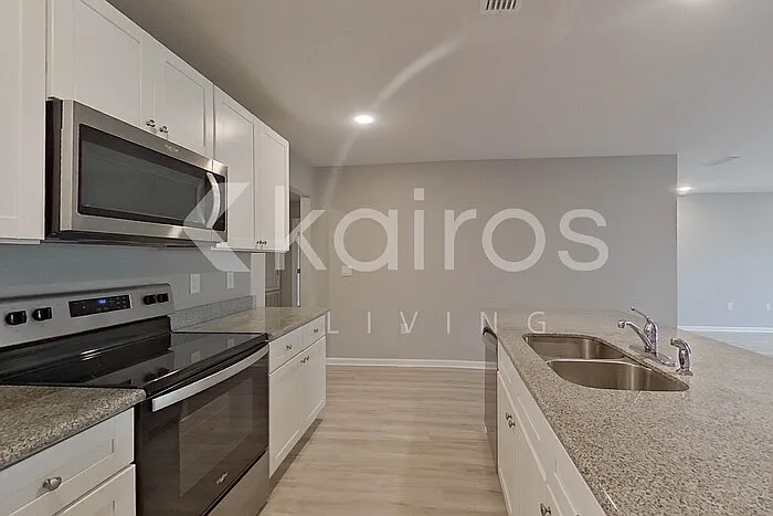 4675 Malay Cir — Photo 10