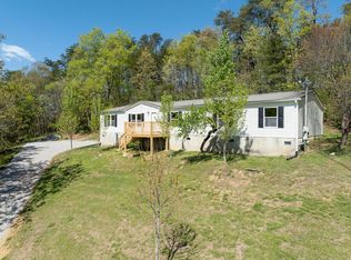 123 Griffin Dr, Dandridge, TN 37725