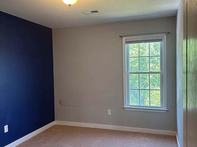 2108 Chaucer Ct — Photo 11