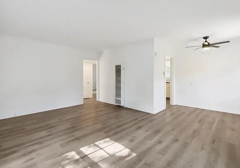 214 I St #216 — Photo 21