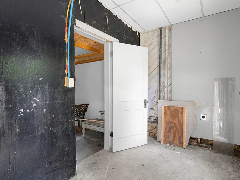 510 Wilson St — Photo 22