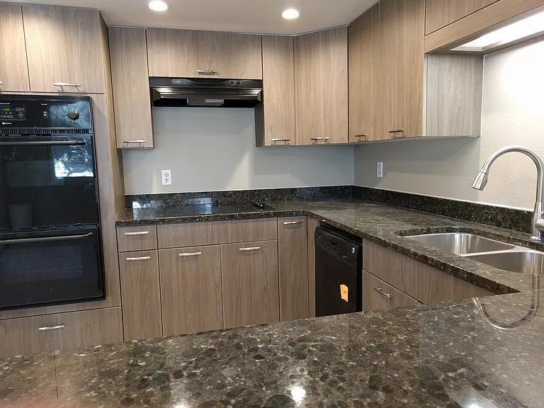 Radiant heat stove, double oven