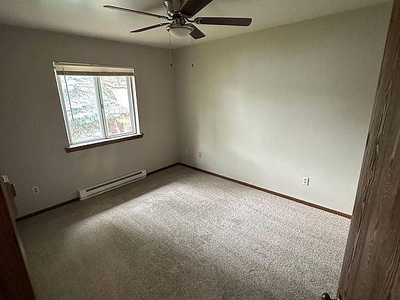4th image of W194N16510 Eagle Dr APT A4