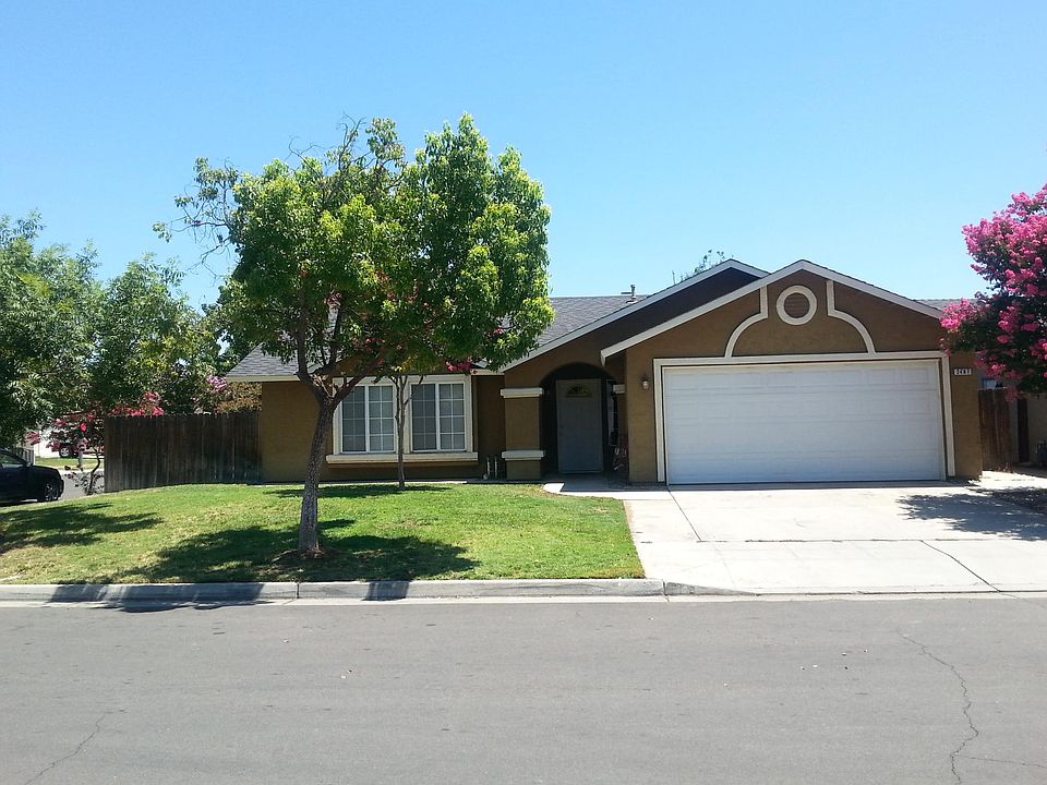 2nd image of 2487 S Paula Ave