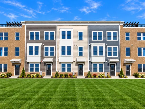 2671 Pratt St #23149, Hoffman Estates, IL 60192