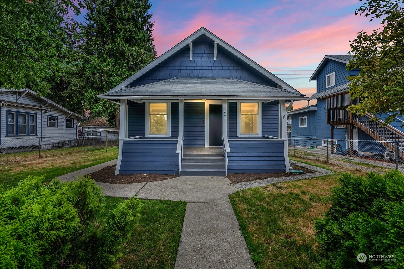 227 H Street SE photo 1