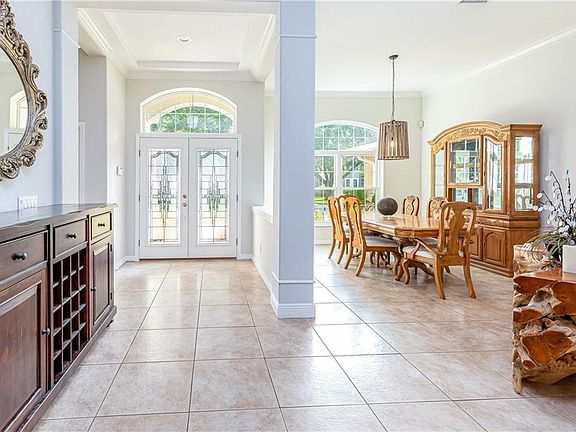 2nd image of 8324 Amber Oak Dr