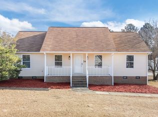 54 Lynn Ln, Selma, NC 27576