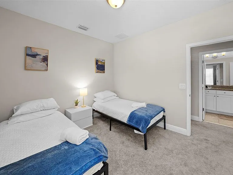 214 S Habana Ave #1 — Photo 35