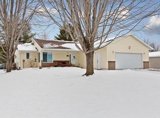 101 3rd Ave NE, Geneva, MN 56035