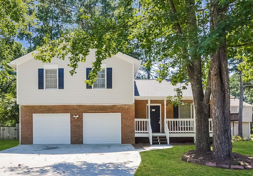 1st image of 381 Canterbury Ln