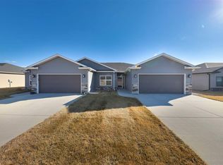 5215 41st St, Columbus, NE 68601