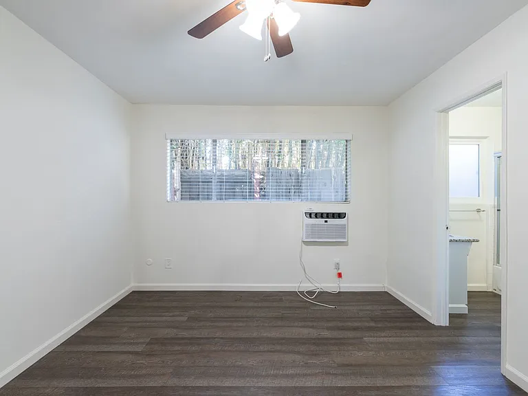 10725 Acama St — Photo 104