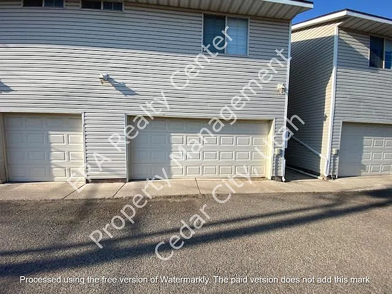330 N 900 W #H — Photo 20