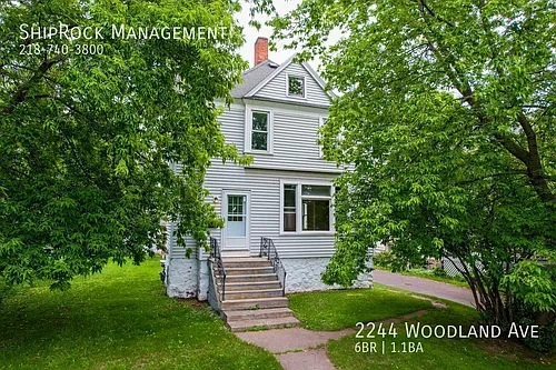 2244 Woodland Ave Photo 1